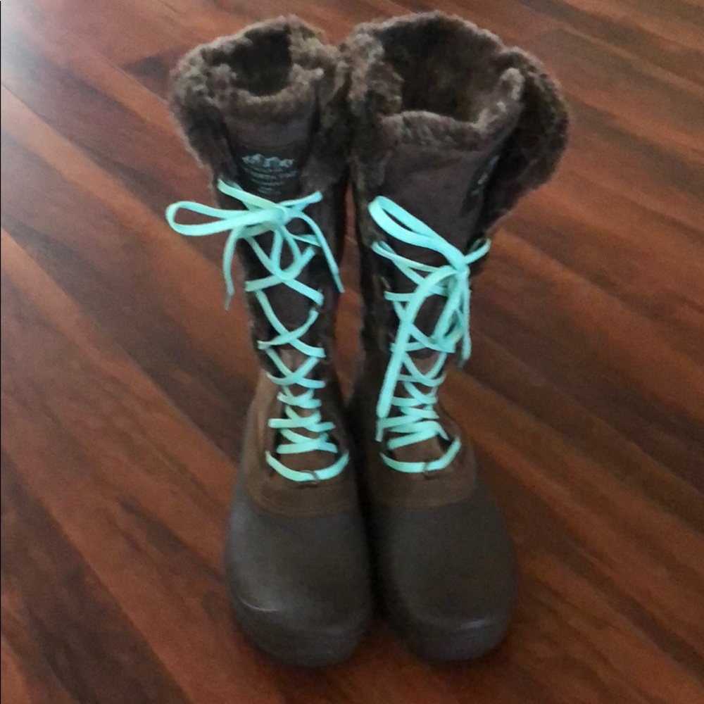Super Cute Snow Boots, The North Face / worn ONCE!
